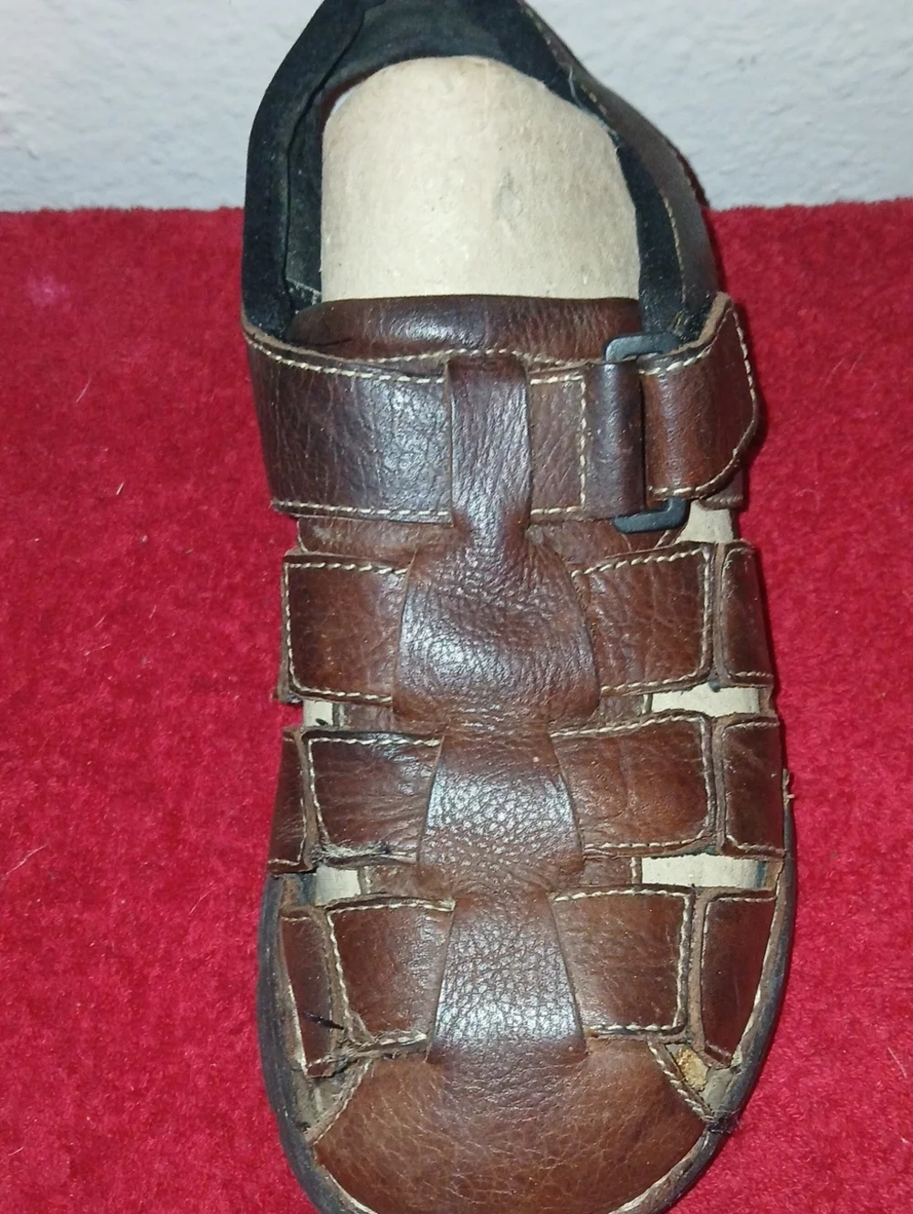 Arizona Men's Brown Leather Fisherman-Style Sandals